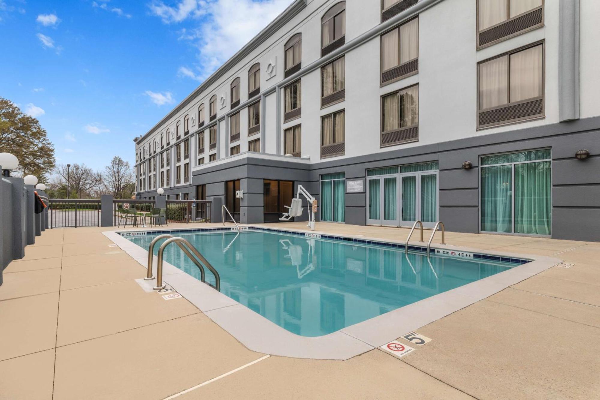 Spark By Hilton Charlotte Tyvola I-77 Exterior foto